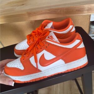 Nike Dunk Lows-Syracuse 
Mens 6
Womens 7.5